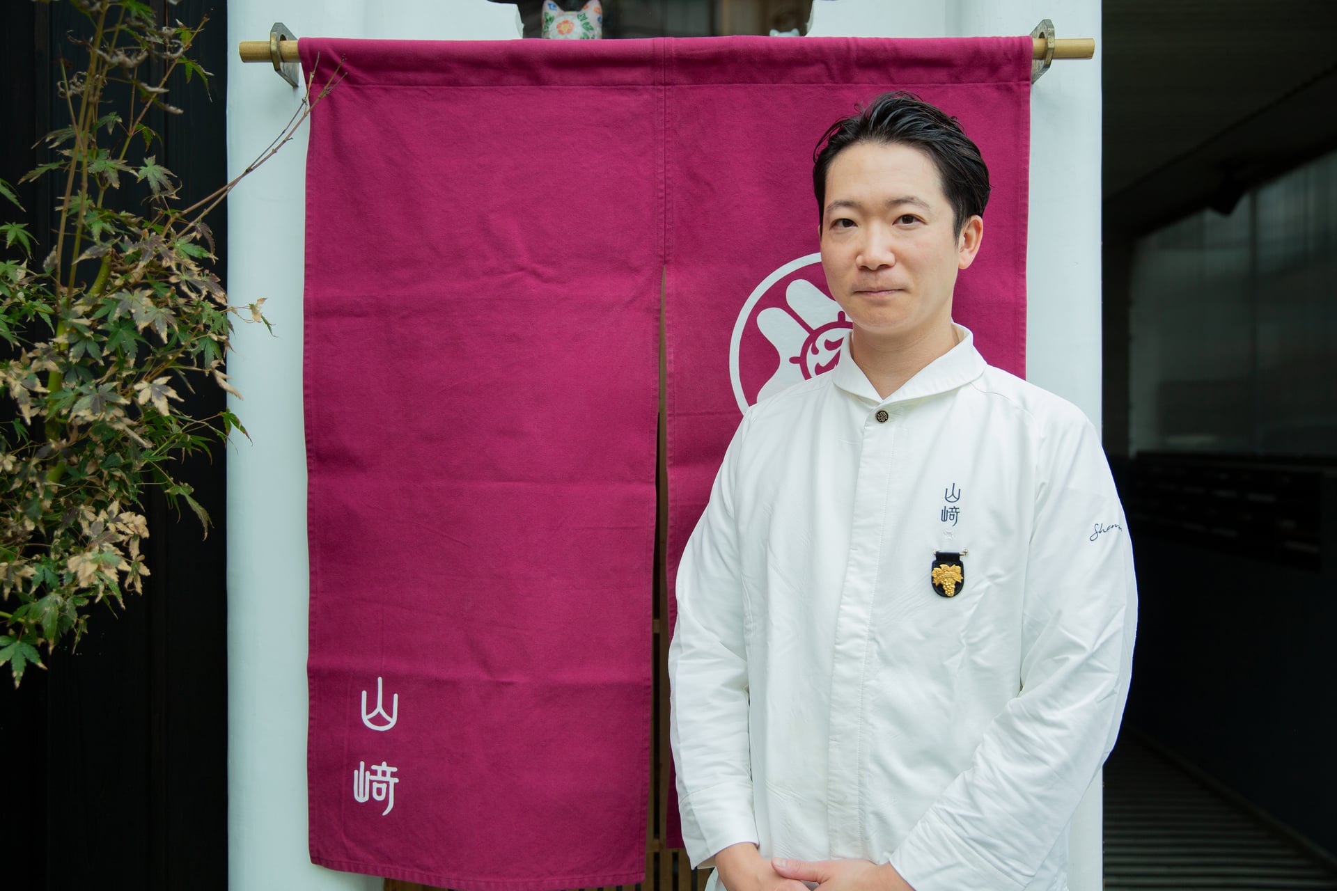 山﨑 志朗ソムリエのプロフィール写真